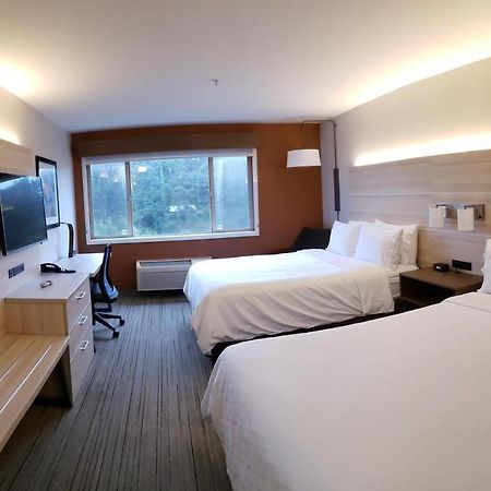 Holiday Inn Express Fort Bragg By Ihg Extérieur photo