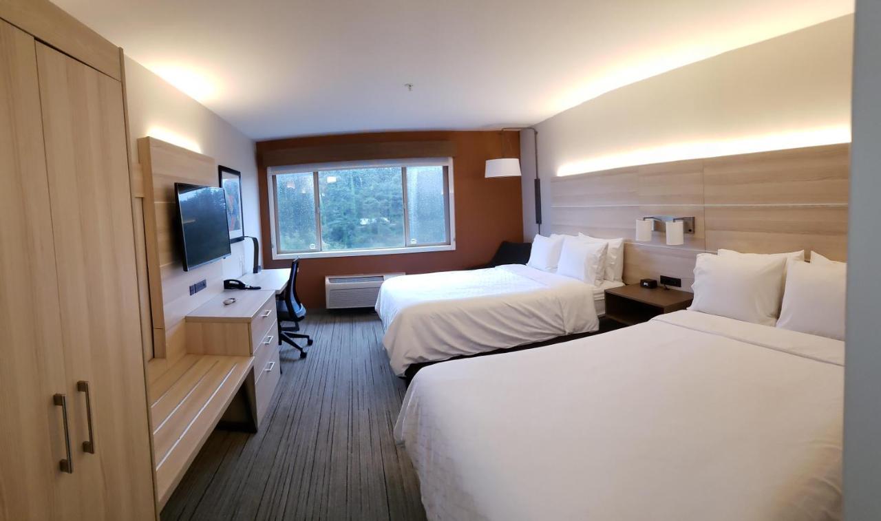 Holiday Inn Express Fort Bragg By Ihg Extérieur photo