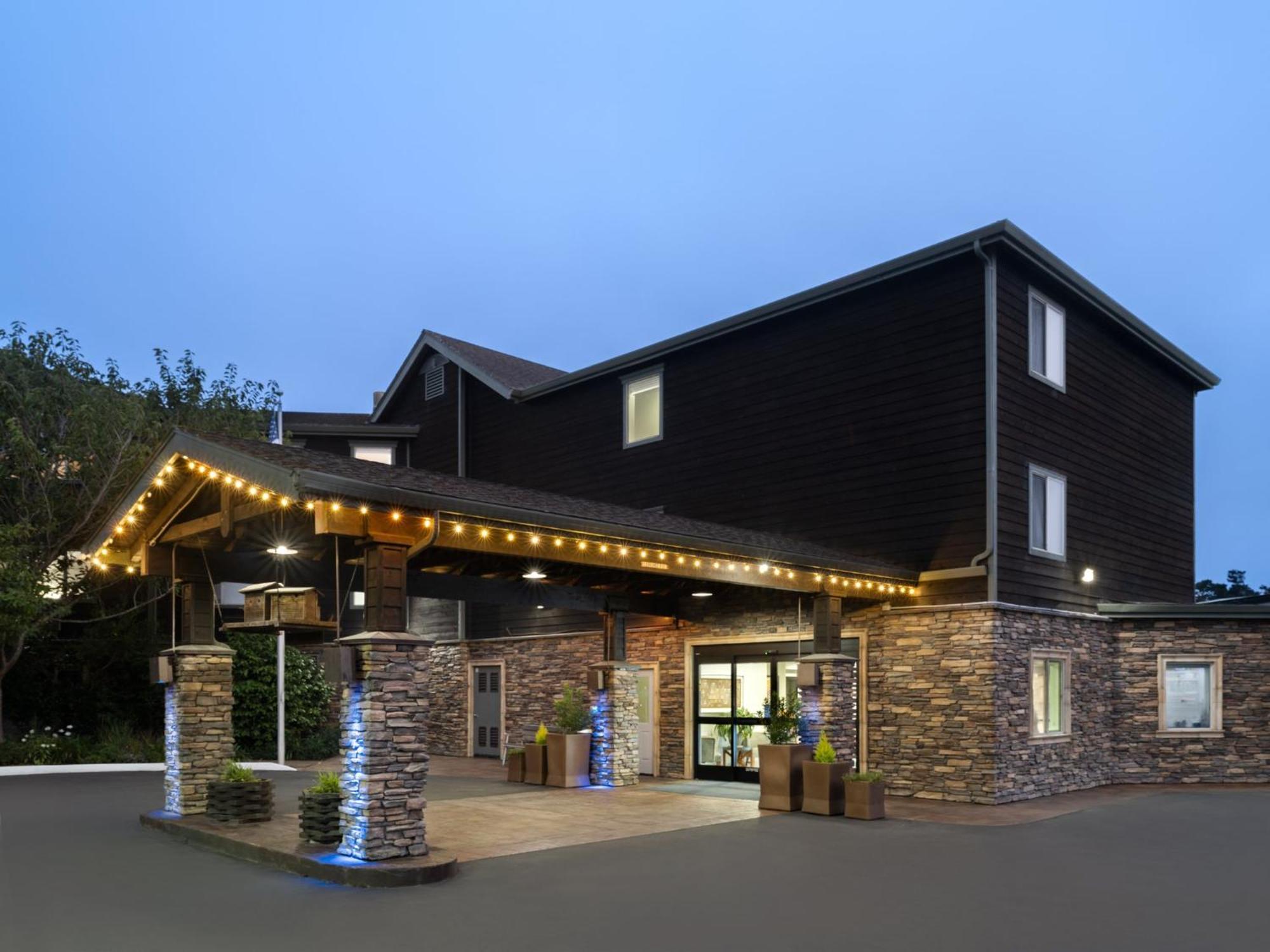 Holiday Inn Express Fort Bragg By Ihg Extérieur photo
