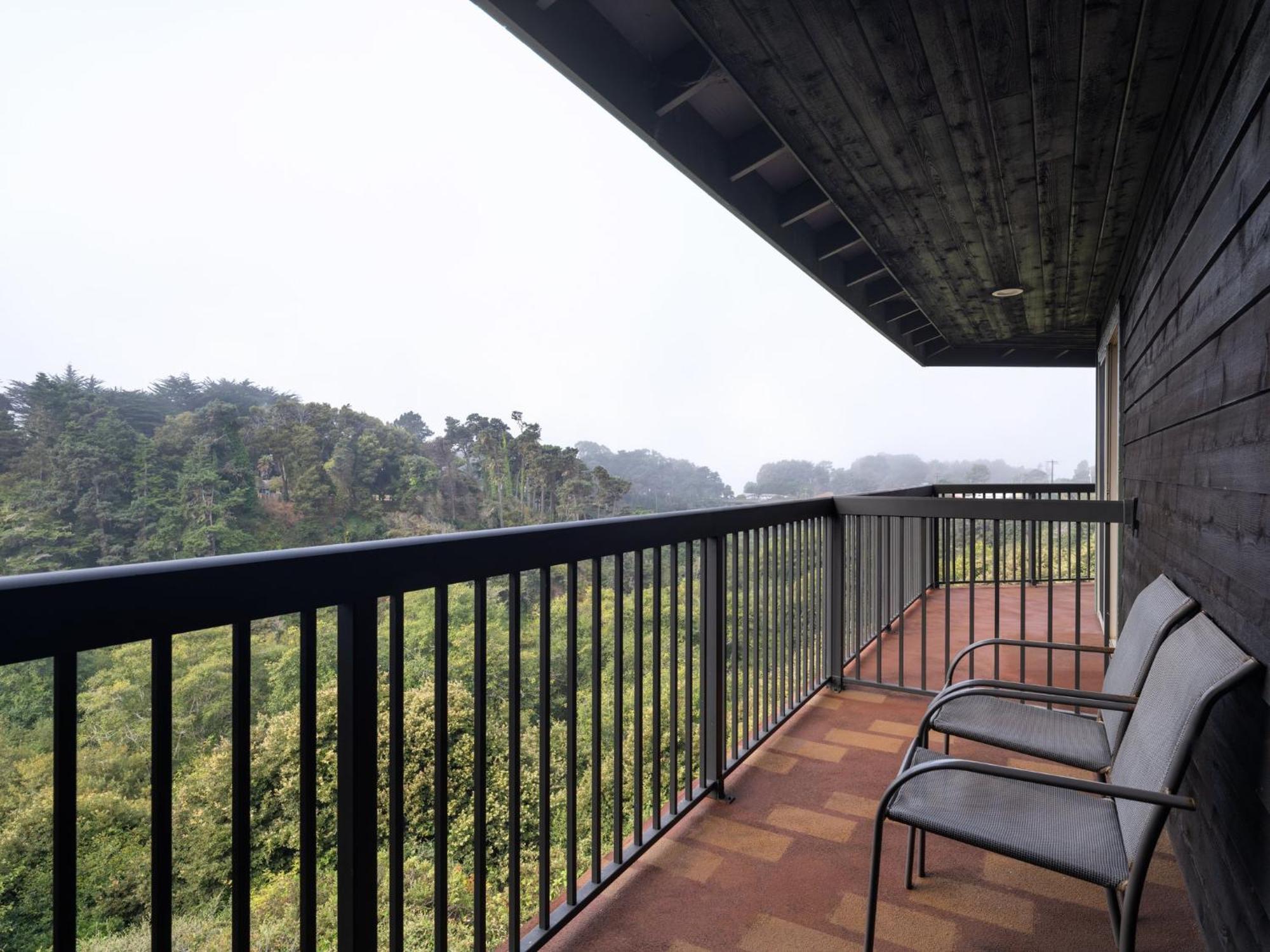 Holiday Inn Express Fort Bragg By Ihg Extérieur photo