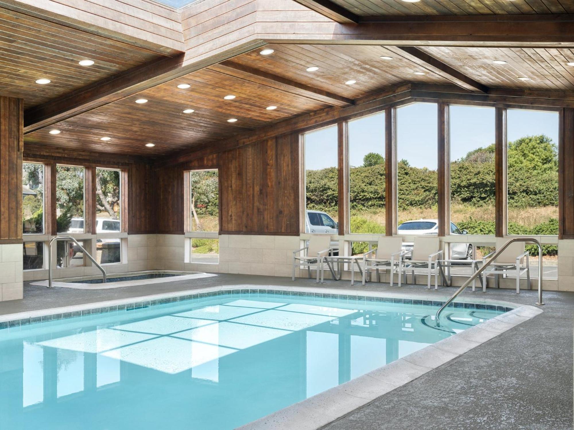 Holiday Inn Express Fort Bragg By Ihg Extérieur photo