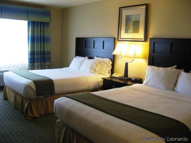Holiday Inn Express Fort Bragg By Ihg Extérieur photo