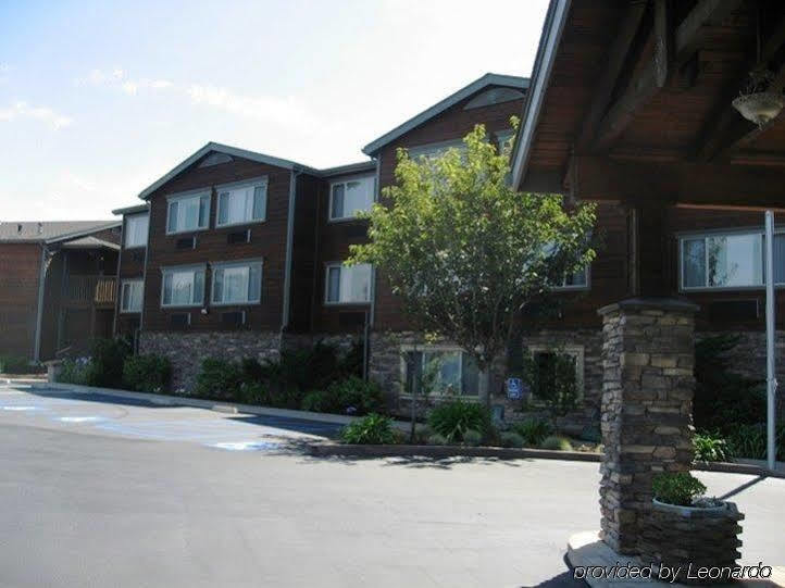 Holiday Inn Express Fort Bragg By Ihg Extérieur photo